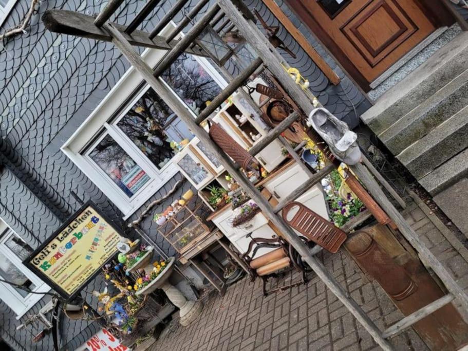 Urlaub Ueber Den Second Hand Laedchen Grossbreitenbach