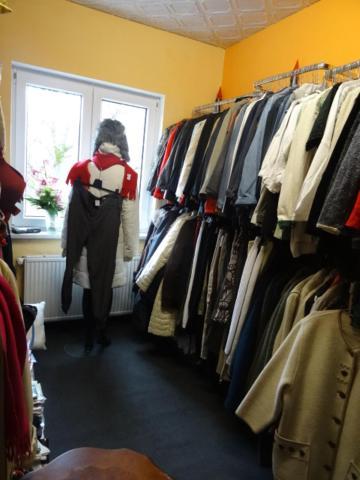 Urlaub Ueber Den Second Hand Laedchen Apartment Grossbreitenbach